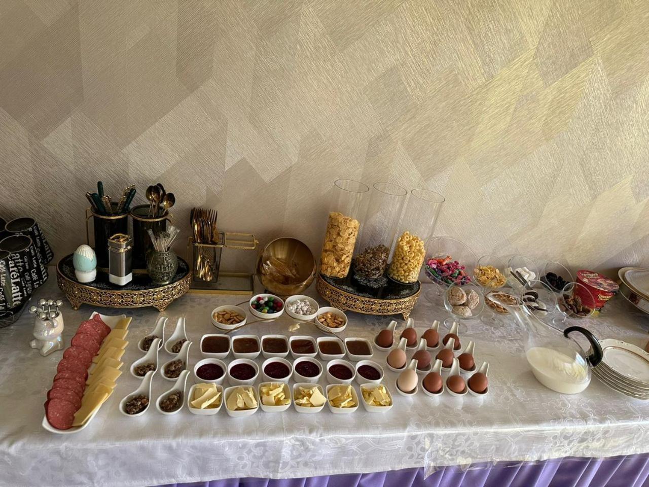 Sultan Saray Pansiyon Osh Dış mekan fotoğraf